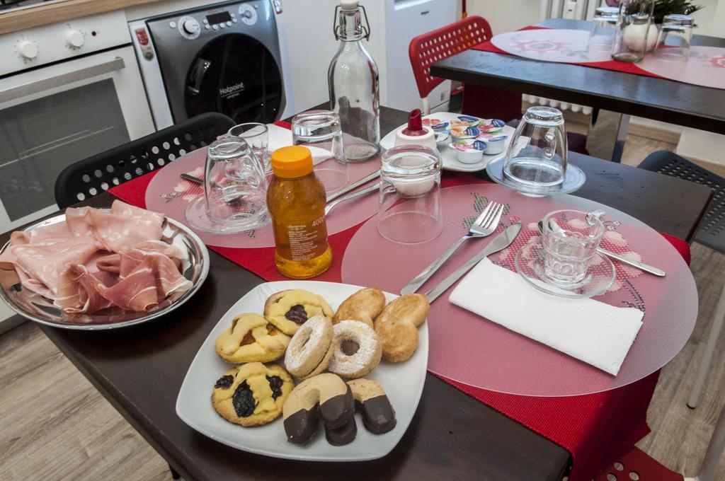 A Casa di Benny Hotel Rome Bagian luar foto