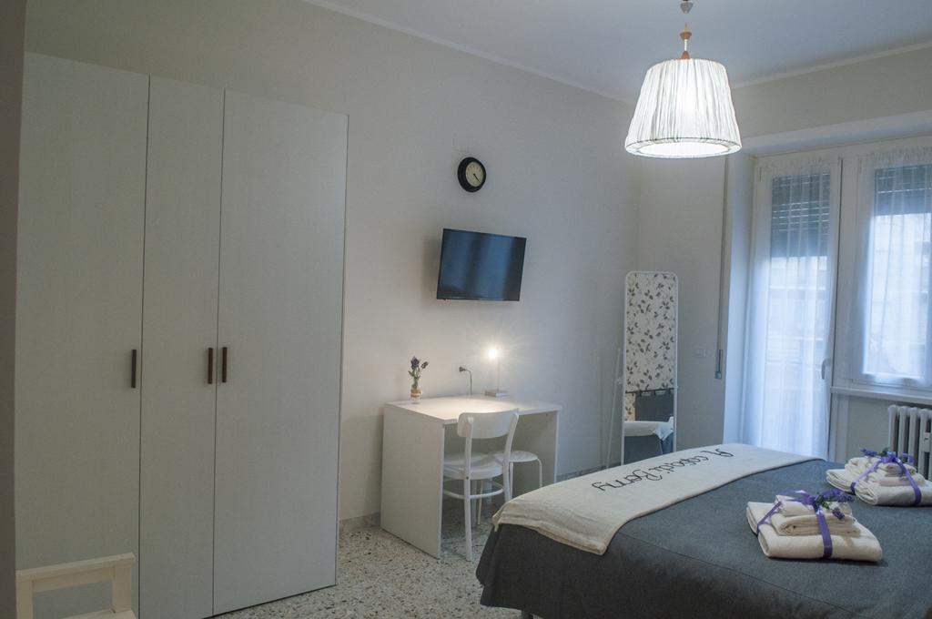 A Casa di Benny Hotel Rome Bagian luar foto